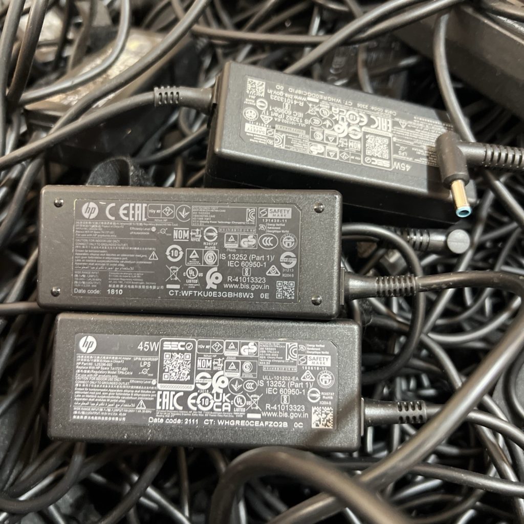 (lot Of 10) Genuine HP 45W blue tip laptop AC Adapter Power Supply Charger 19.5V