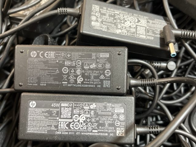 (lot Of 10) Genuine HP 45W blue tip laptop AC Adapter Power Supply Charger 19.5V